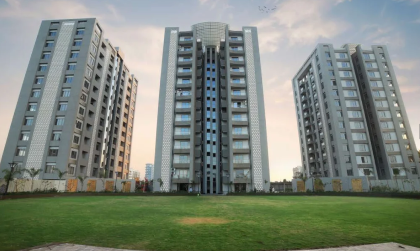 Discover Elegant Living at Madhav Platina: 2, 3 & 4 BHK Apartments in Surat