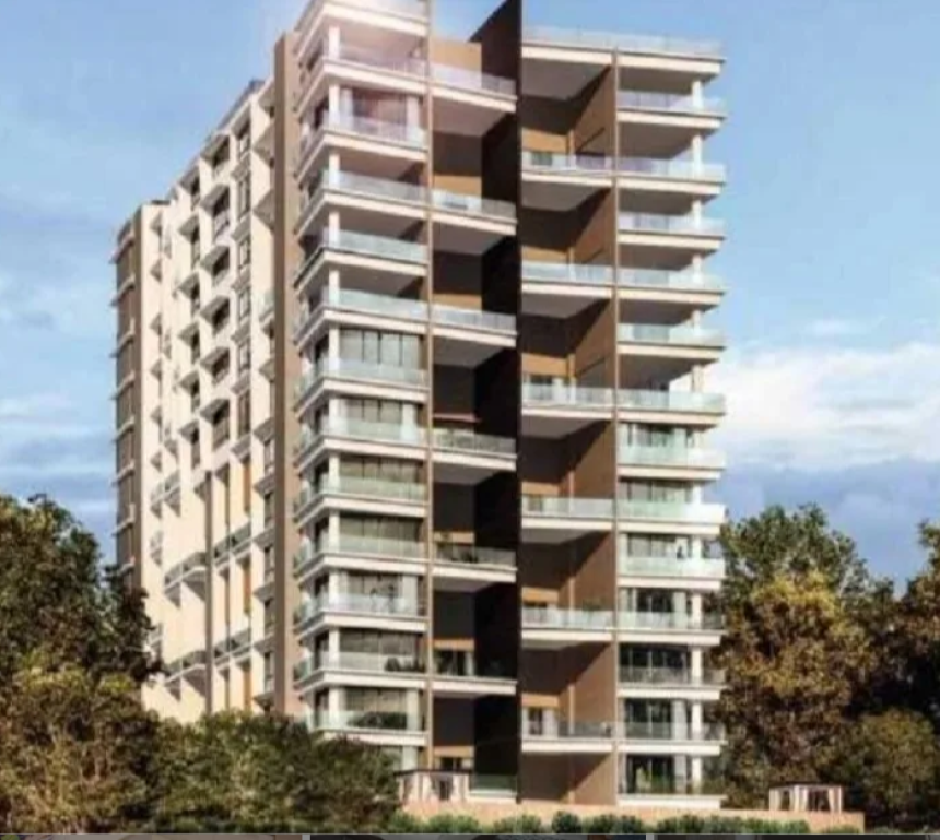 4 and 5 BHK Flats at Sangamvadi