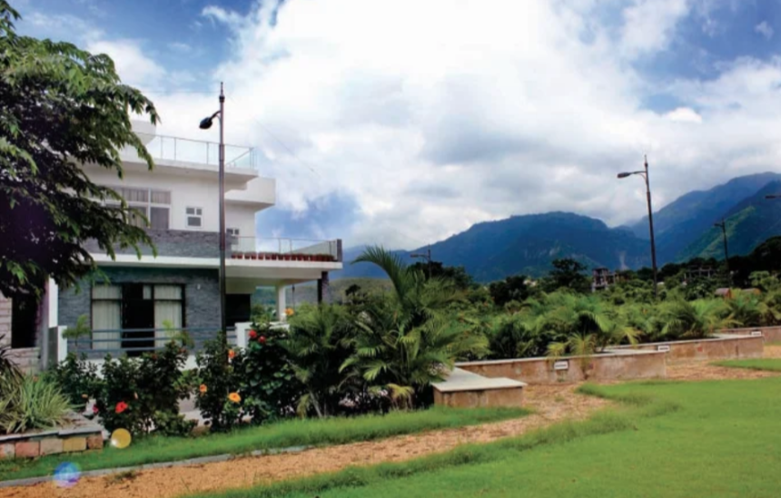 Adarsh Panache Valley – Luxury 3 and 4 BHK Villas in Dehradun Nestled Amid Nature’s Serenity