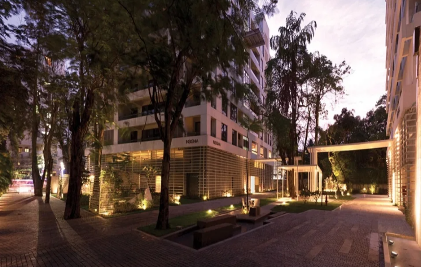 4 BHK Apartment in Kolkata