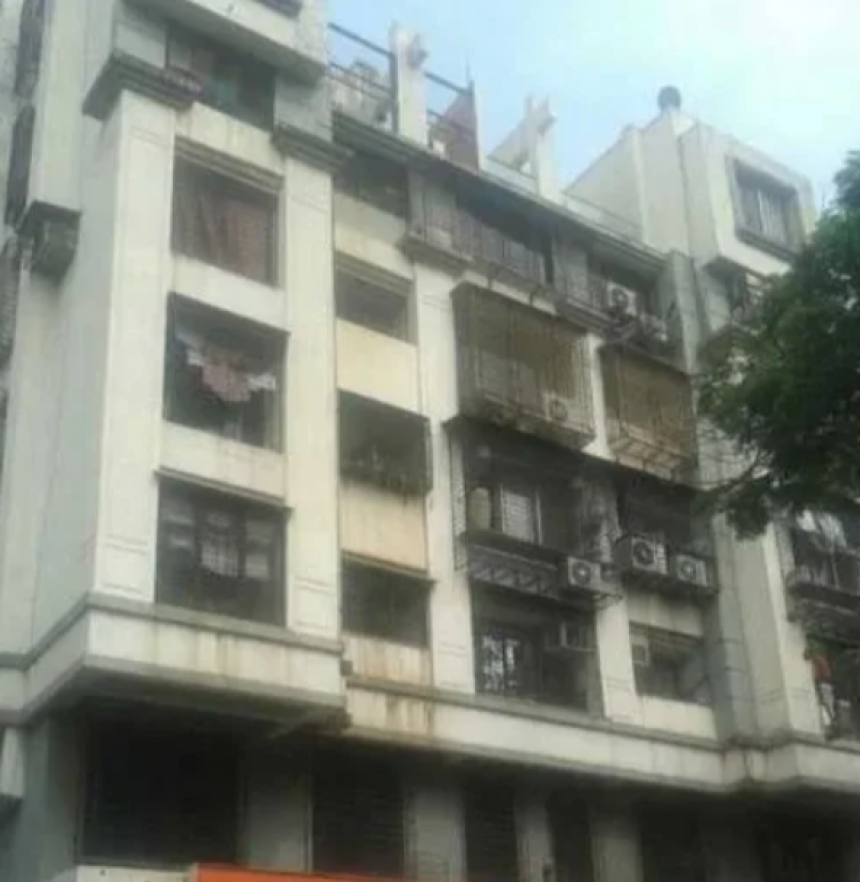 2 BHK Apartment in Mumbai
