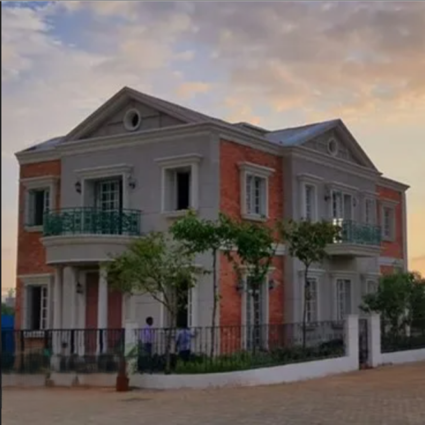 🏛️ Grandeur meets modern planning at Lodha Villa Royale Palava, creating an exceptional villa enclave in Dombivli, Beyond Thane 🌿